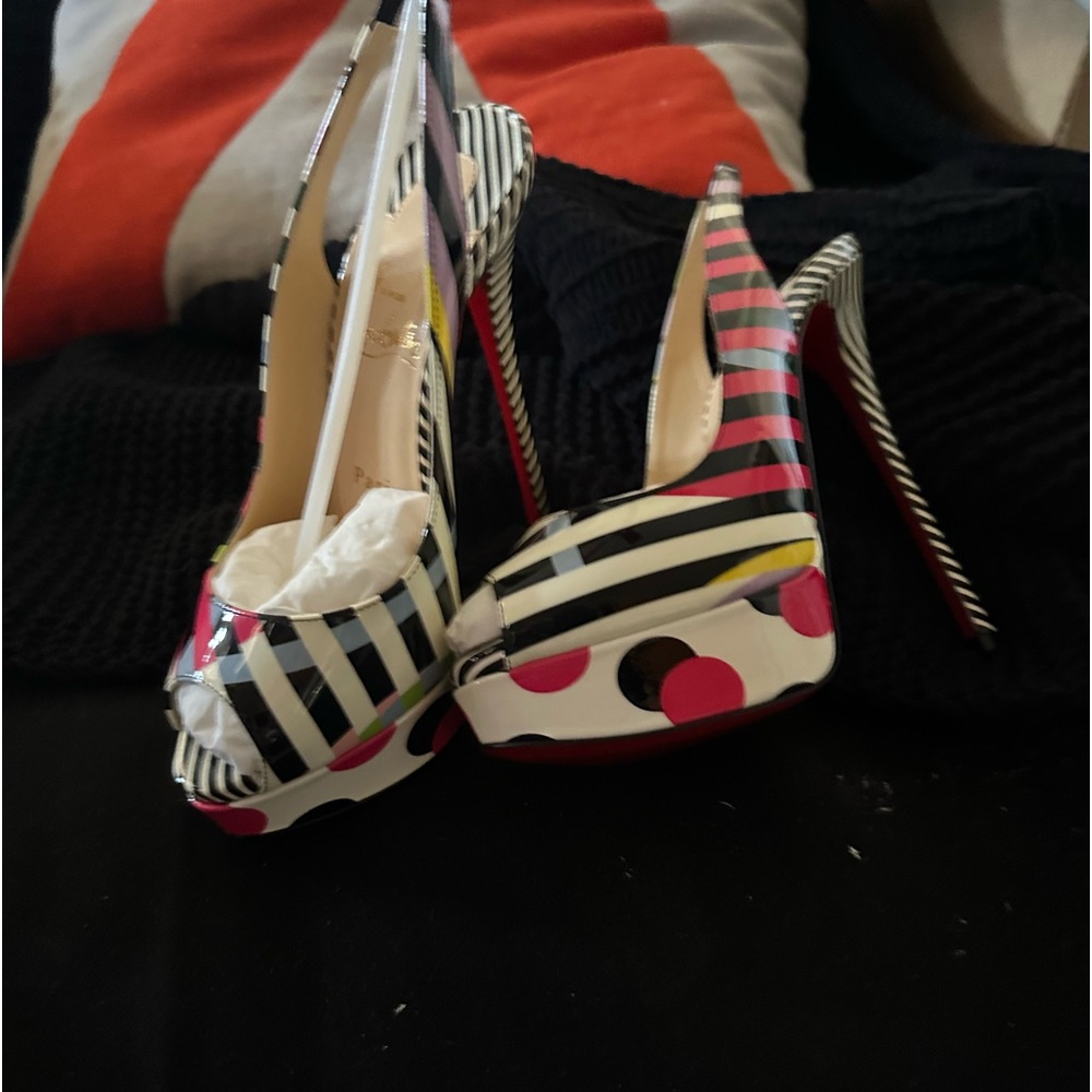 New CHRISTIAN LOUBOUTIN platform